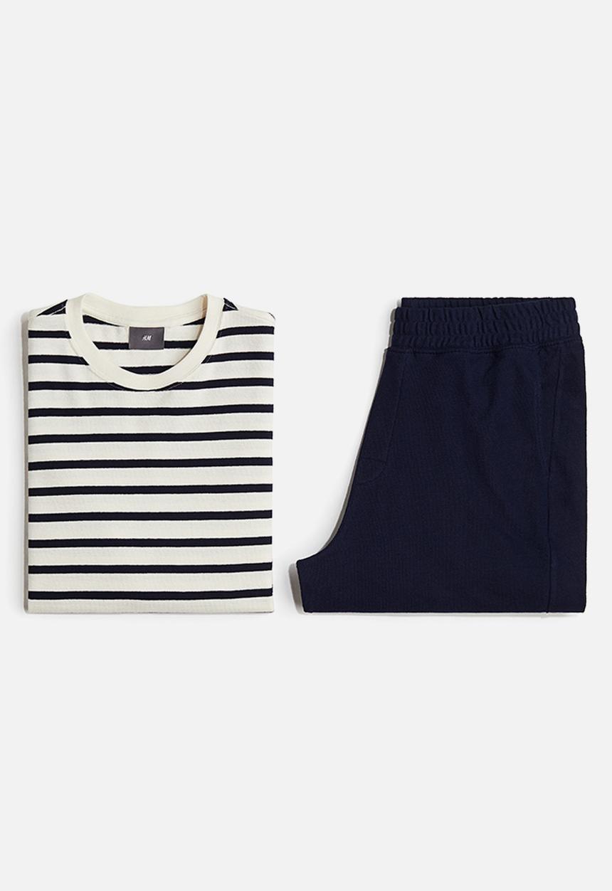 H&M - Pyjama T-shirt and shorts - multi 
