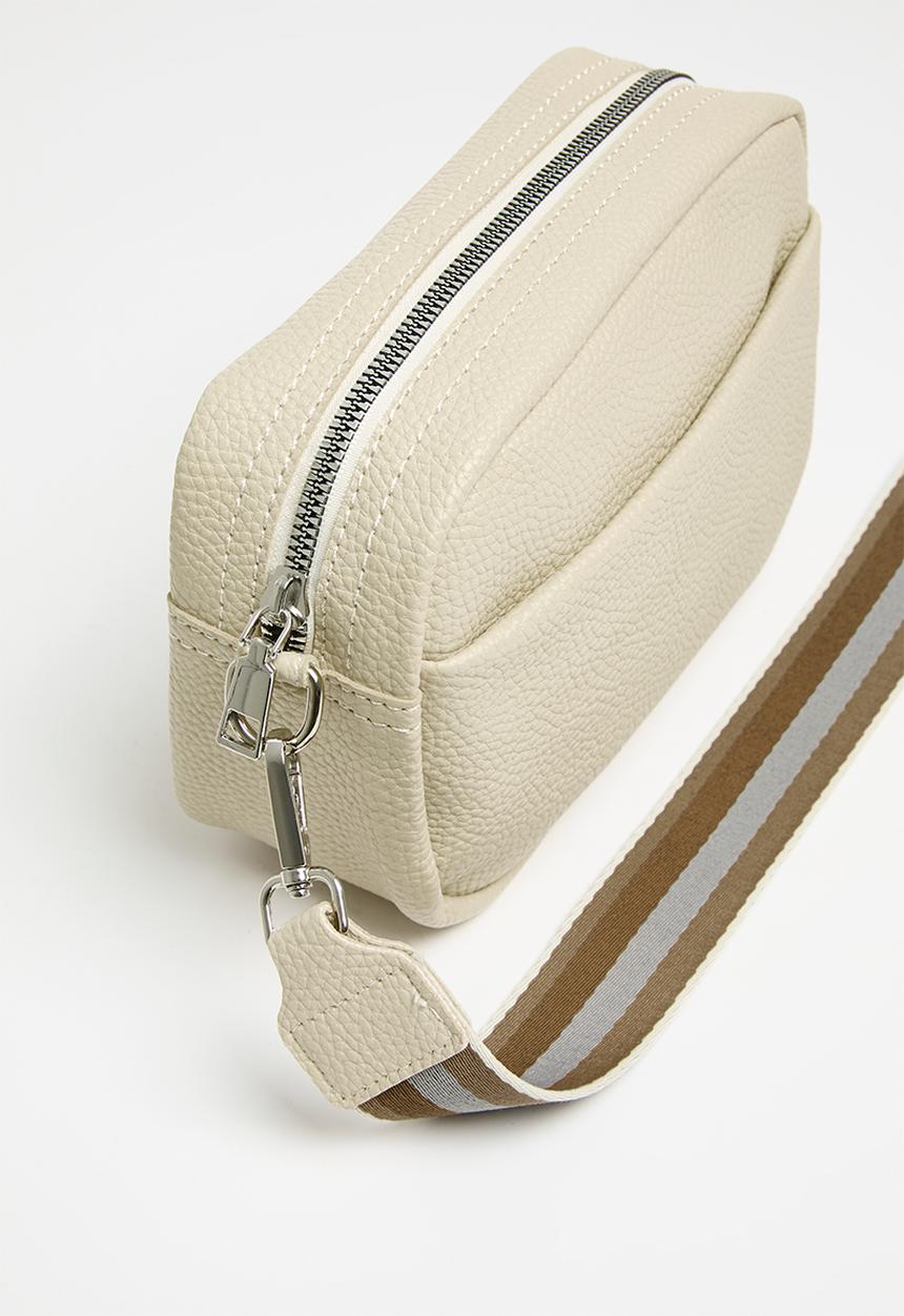 Superbalist - Jazmin camera bag - cream