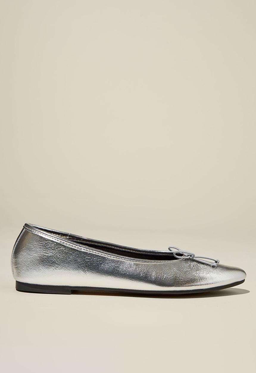 Cotton On - Amy round ballet - silver textured