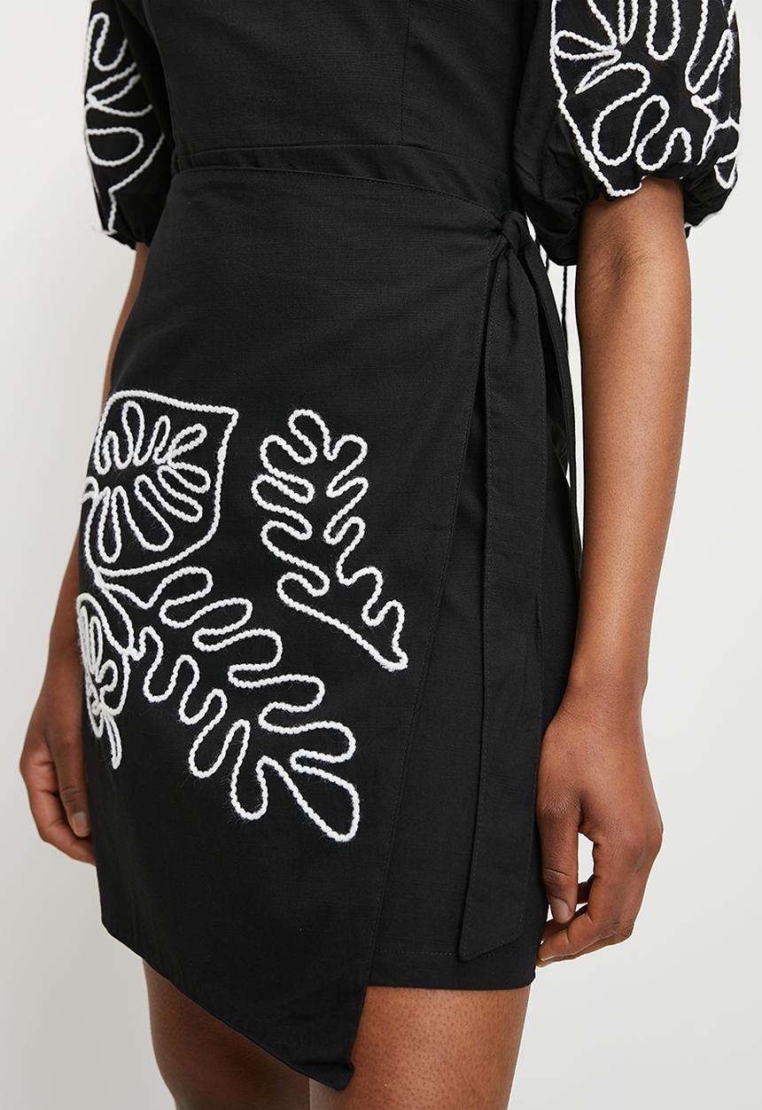 Superbalist - Embroidery puff sleeve wrap mini dress - Black