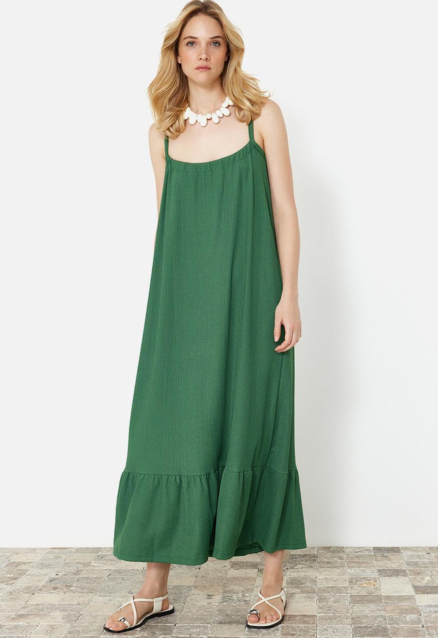 Trendyol - Straight Back Detailed Strappy Wrapped Textured Maxi Knitted Dress - Green