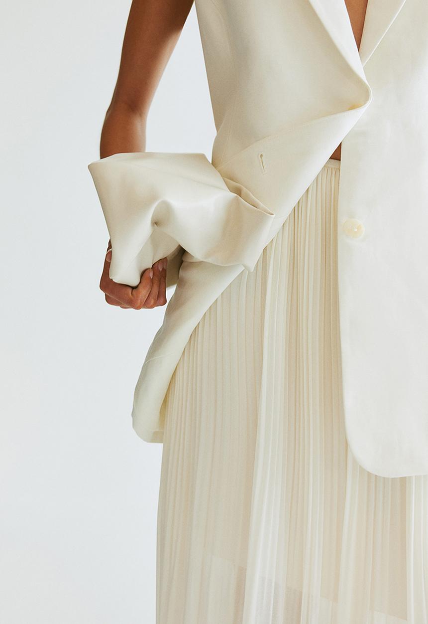 H&M - Pleated chiffon skirt - white