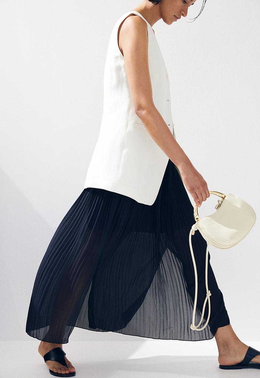 H&M - Pleated chiffon skirt - blue