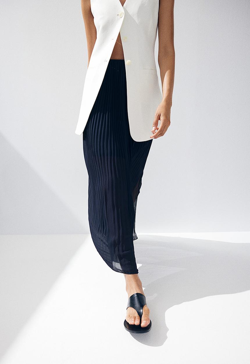 H&M - Pleated chiffon skirt - blue