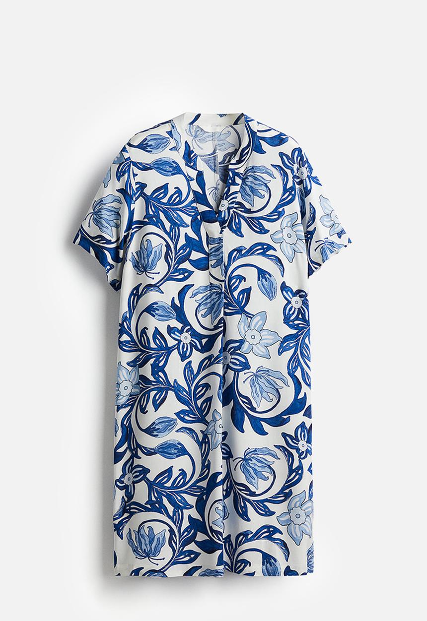 H&M - Viscose tunic dress - white & blue floral