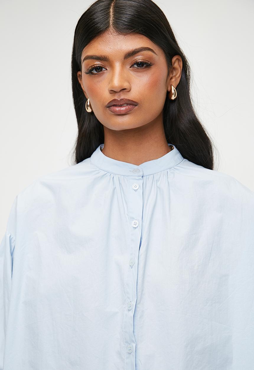 Superbalist - Bubble sleeve mandarin shirt - blue