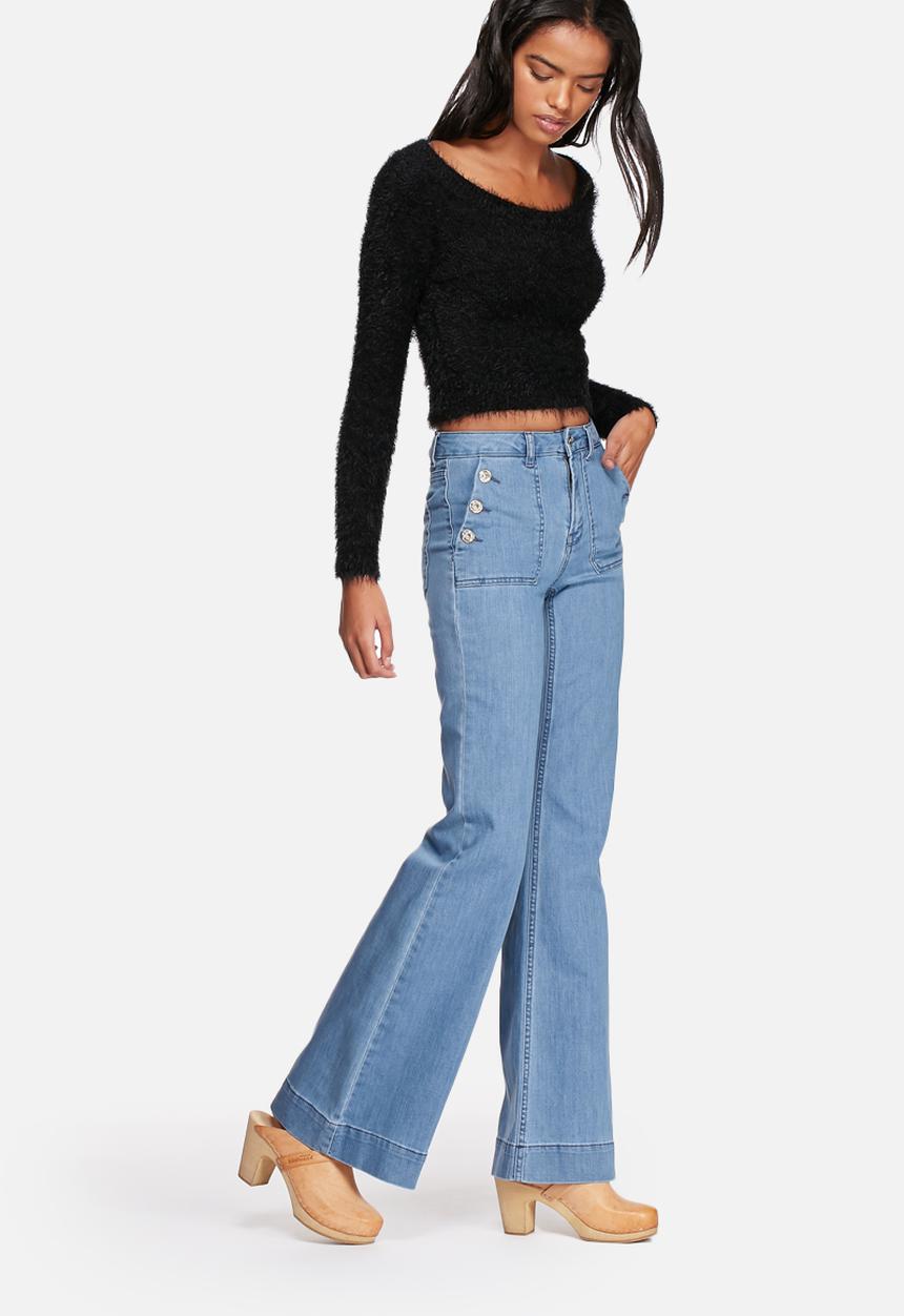 ONLY - Lea Highwaisted Denim Flared Jeans