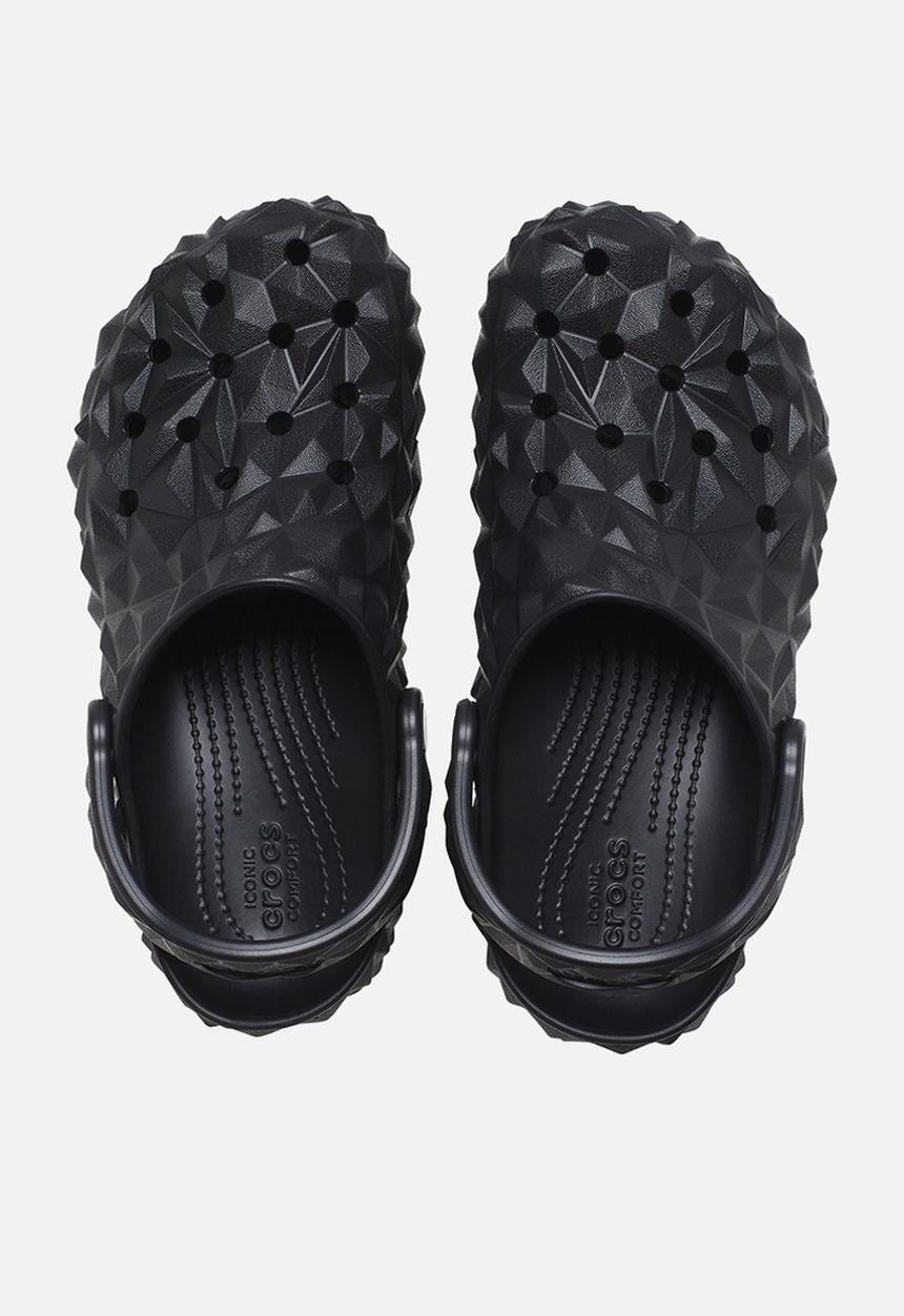 Crocs - Classic Geometric Clog - Black