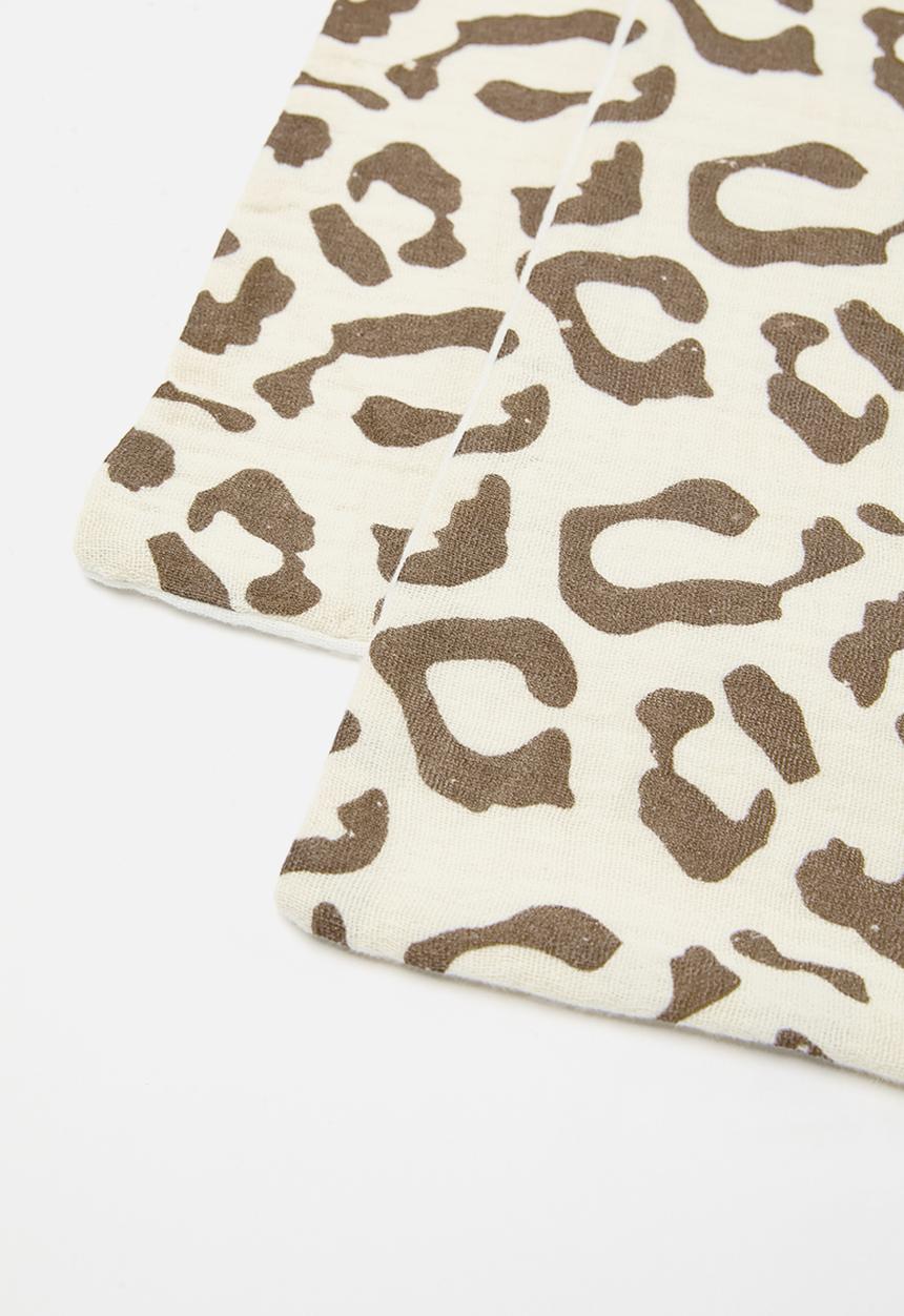 Pop Candy - 2 Pack leopard print face towel - ecru & brown