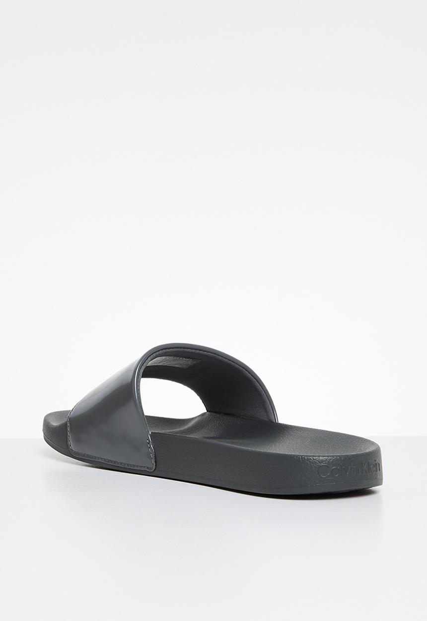 Calvin Klein - Pool slide hf logo