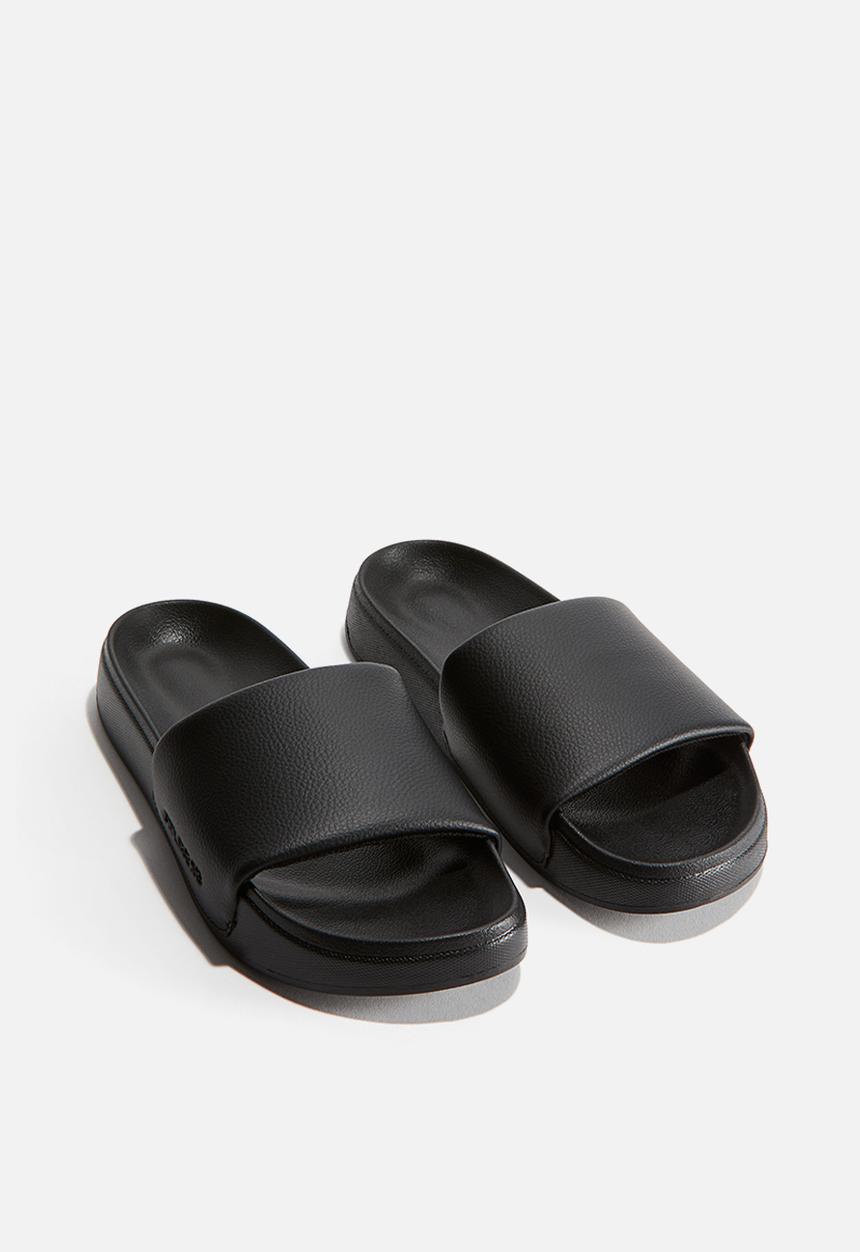 H&M - Pool slides - black