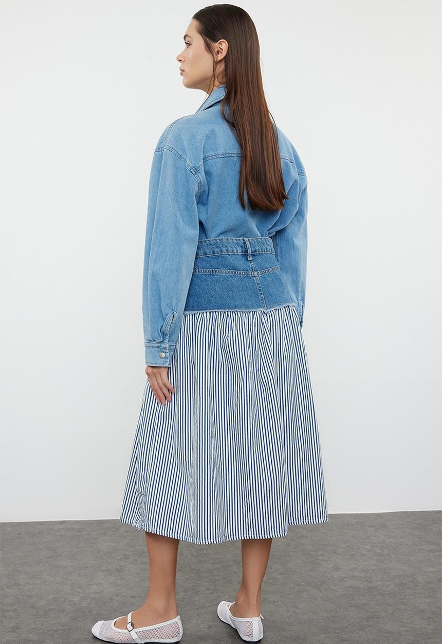 Trendyol - Color blocked high waist midi denim skirt - blue & white 