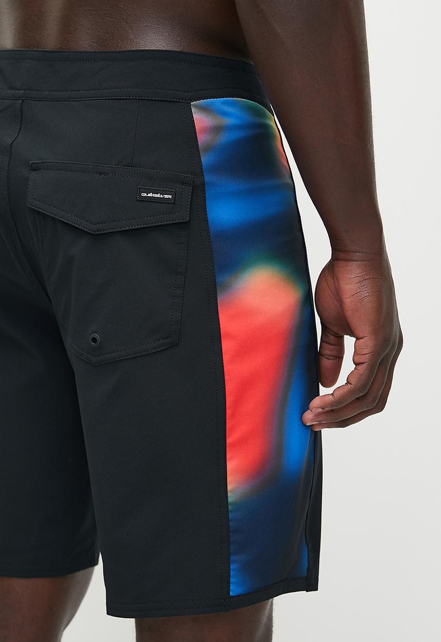 Quiksilver - Surfsilk Arch 19 - Black