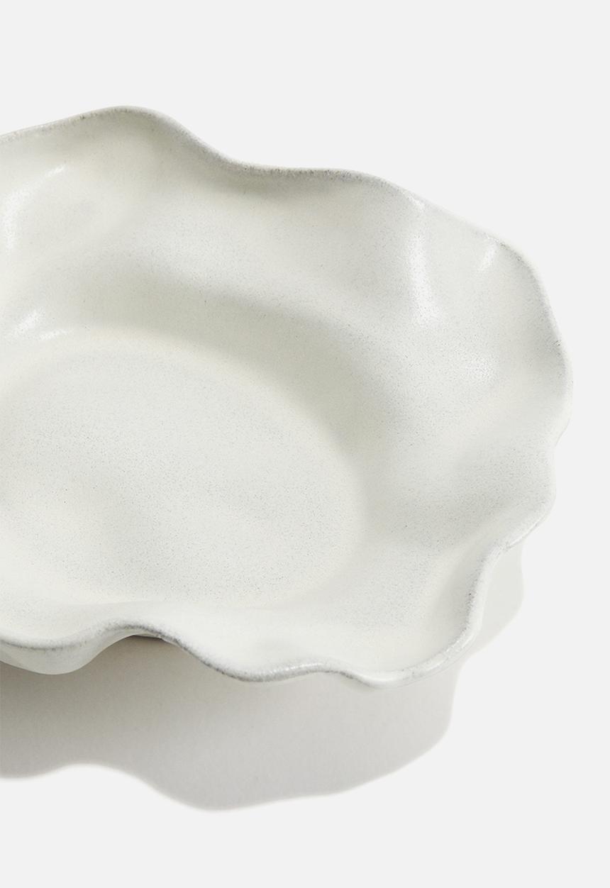 H&M - Large terracotta tray - white