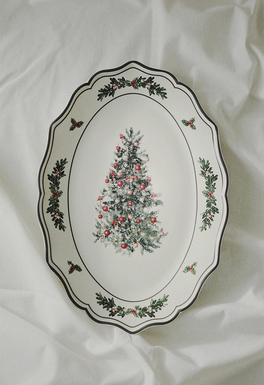 H&M - Large porcelain serving plate - Green Christmas tree