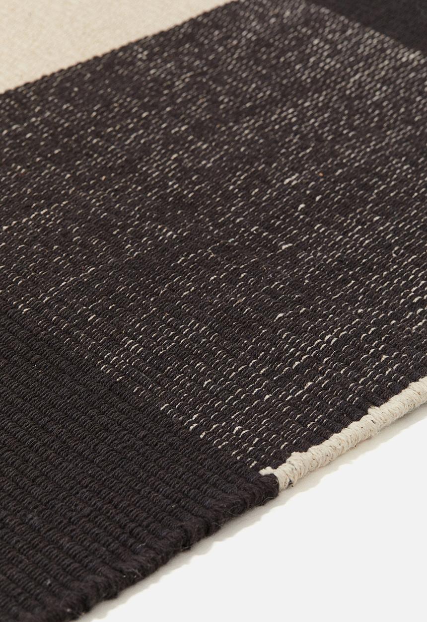 H&M - Checked flat weave rug - grey & beige