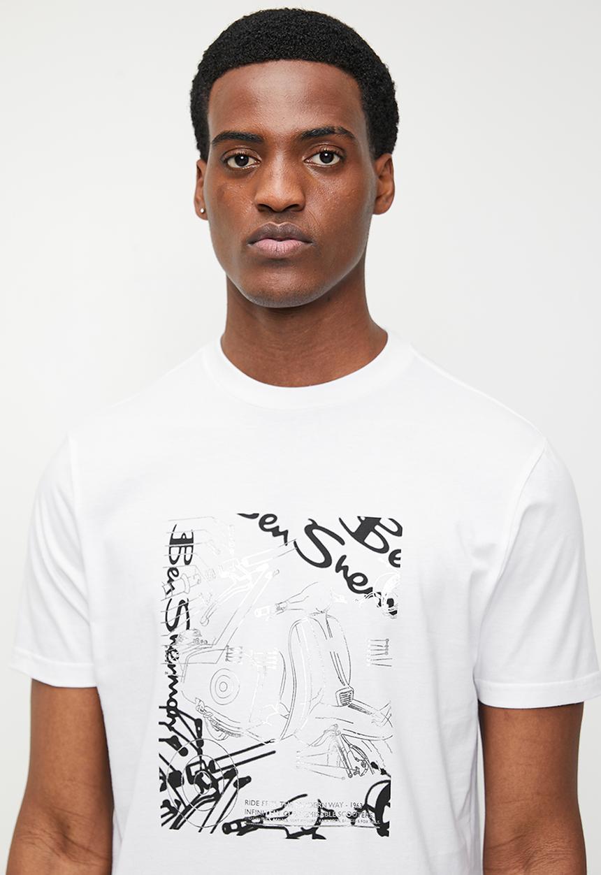 Ben Sherman - Exploded Scooter Foil Print - White