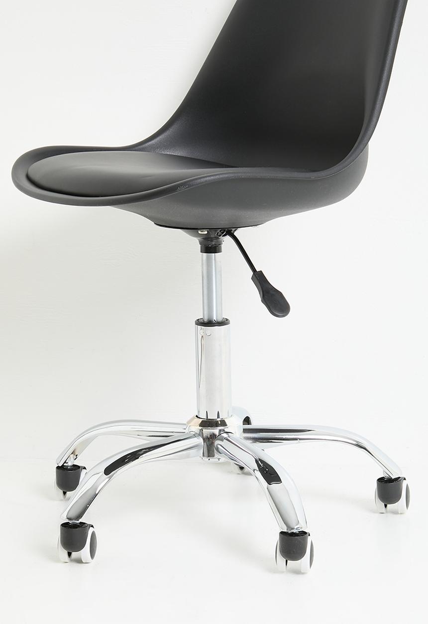 Sixth Floor - Carlton office chair - Black