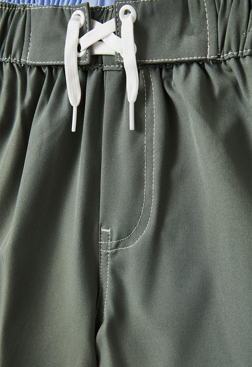 Cotton On - Bobby stretch board short - swag green/white stitch
