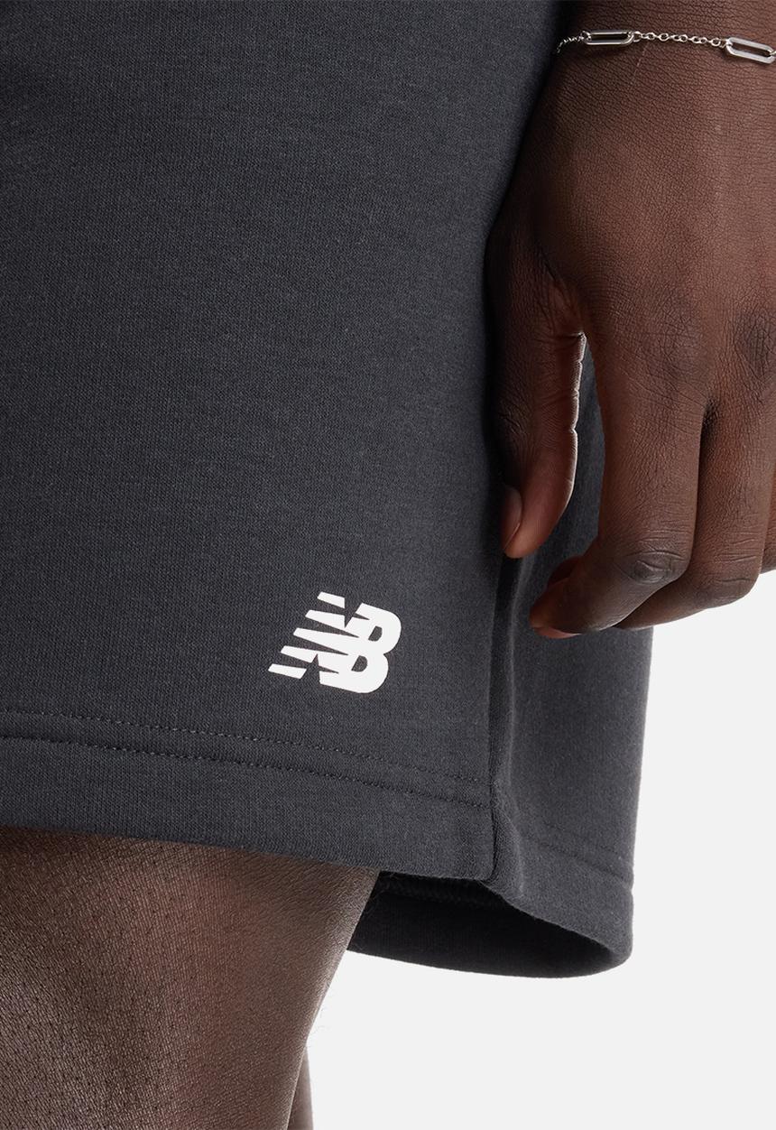 New Balance  - Core 9in Short - Black