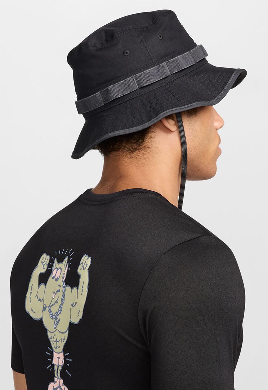 black nike dri fit bucket hat