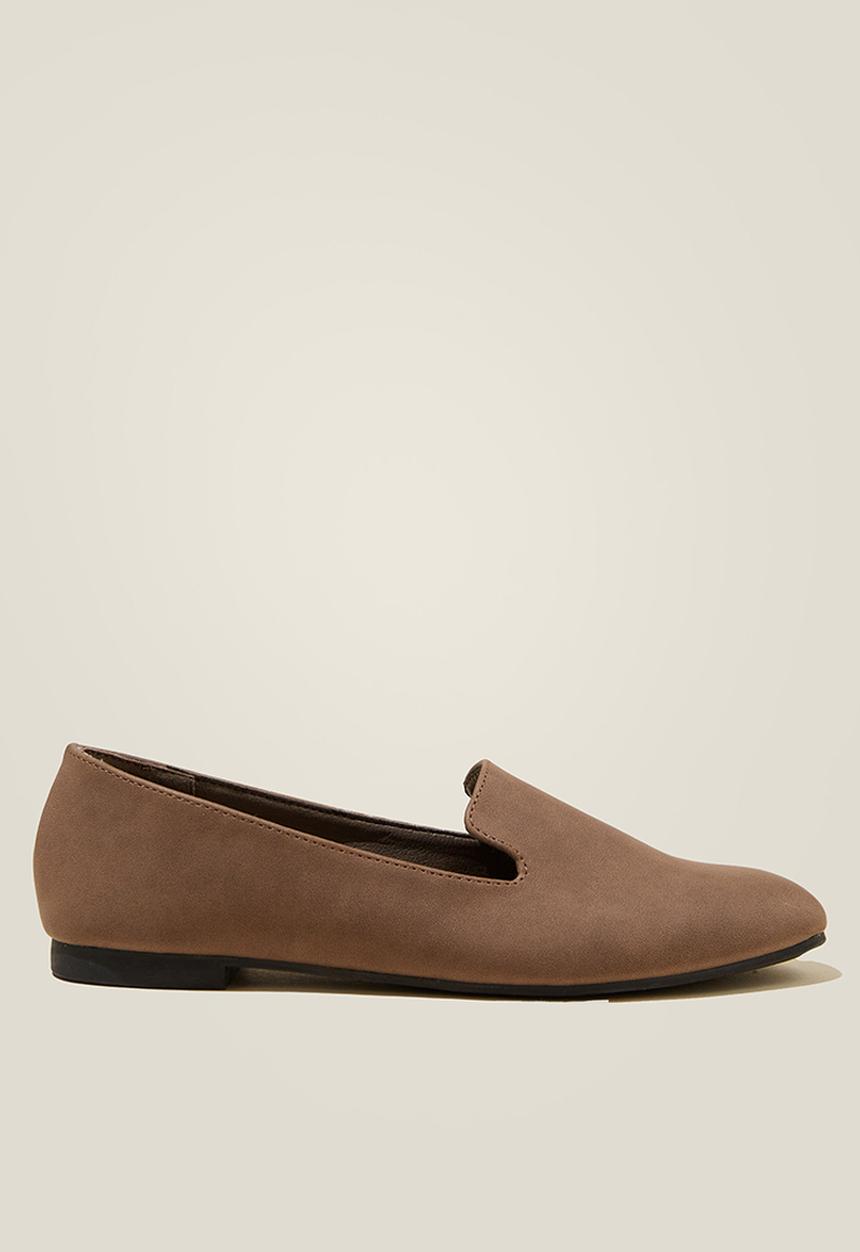 Cotton On - Sophie Slipper Cut Loafer - Choc Nubuck