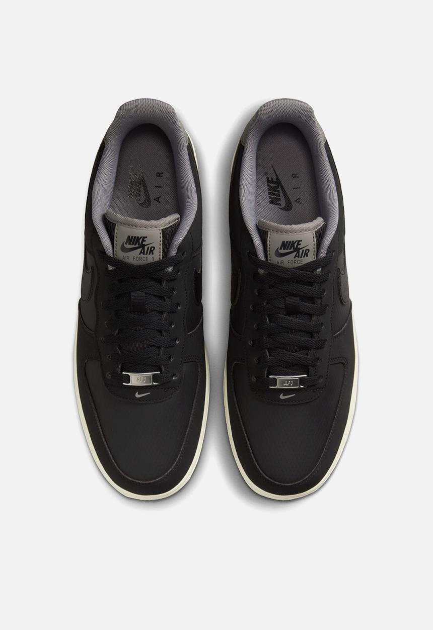 Nike - AIR FORCE 1 '07 LV8