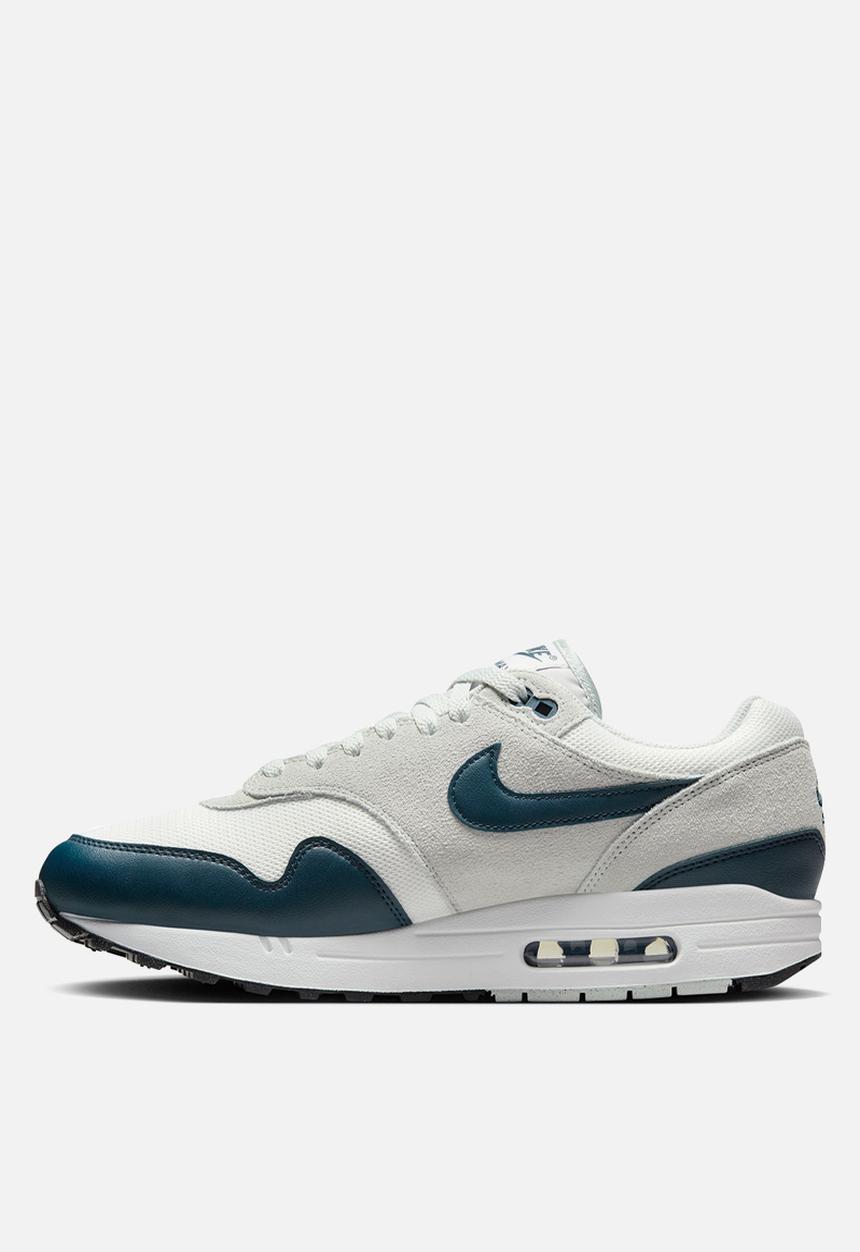 nike air max navy