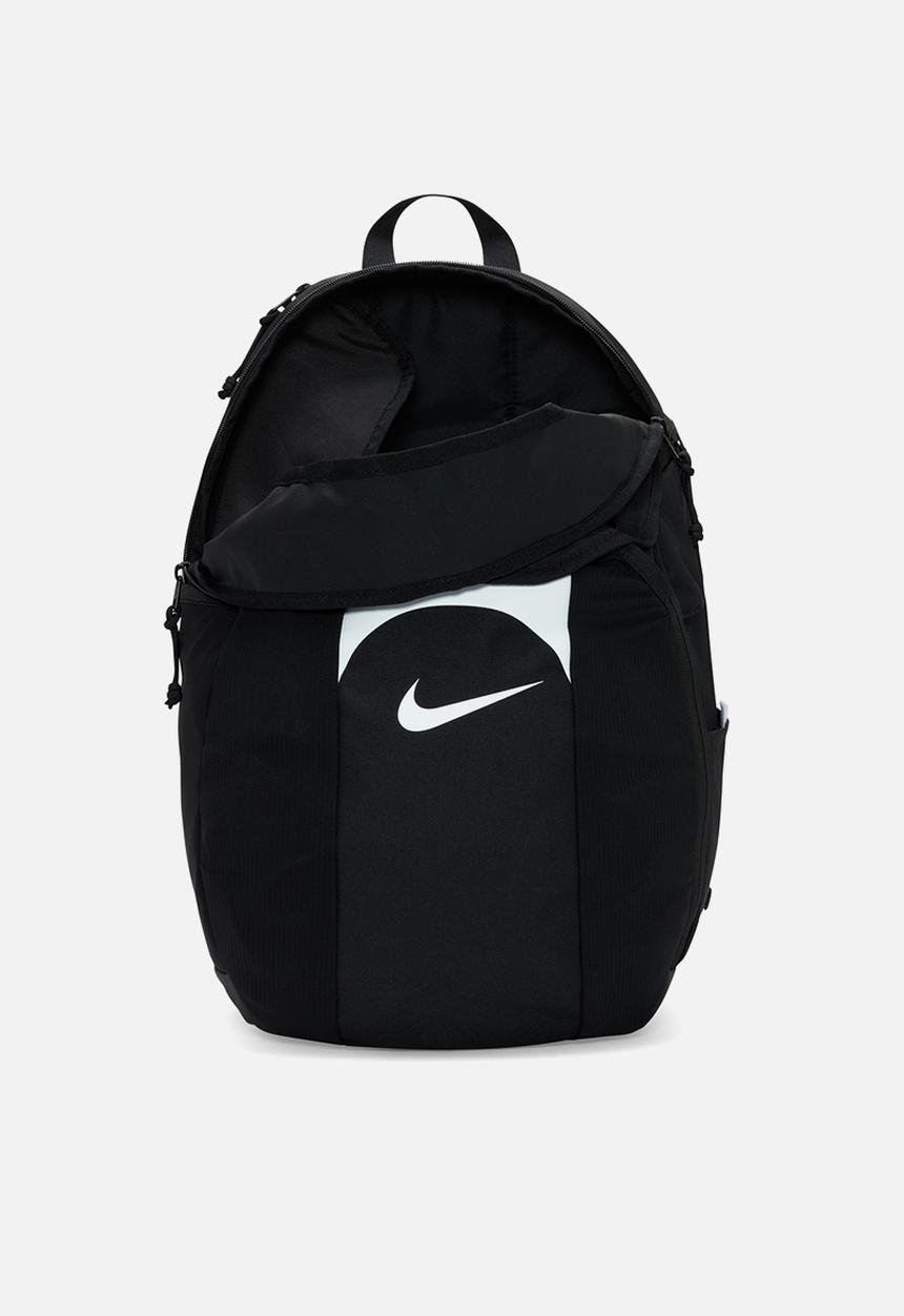 Nike - Nike Academy Team
