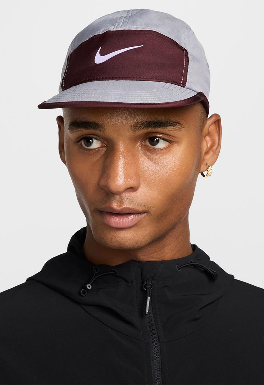 nike mens running hat
