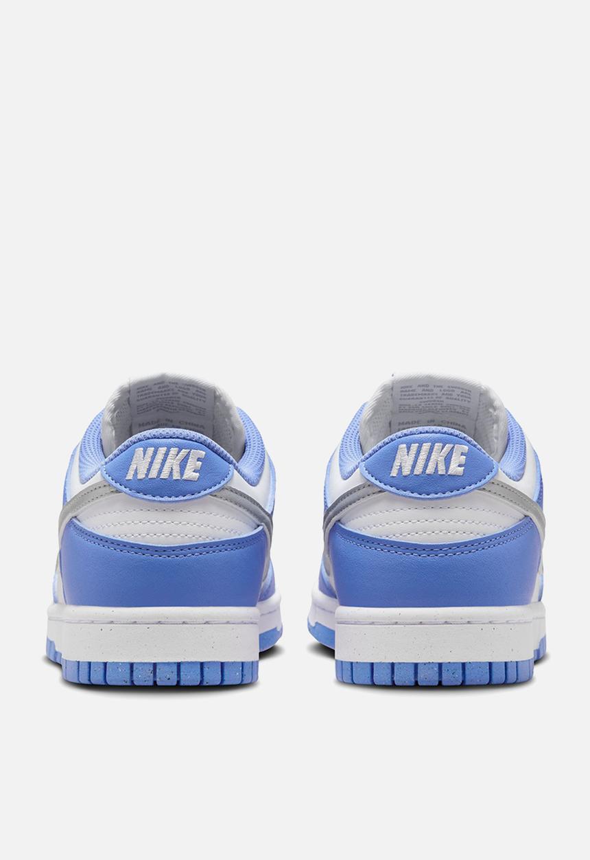 Nike - Dunk Low