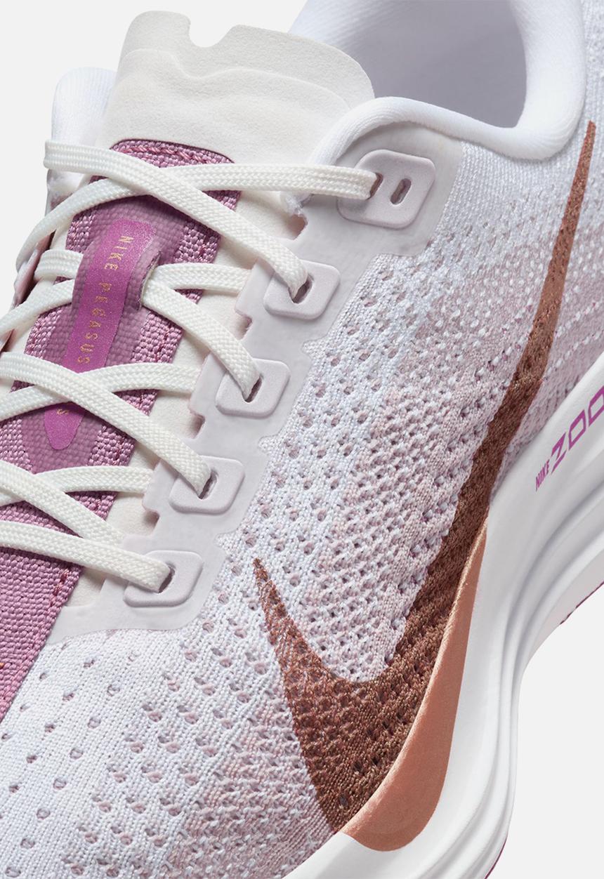 Nike - W pegasus plus 