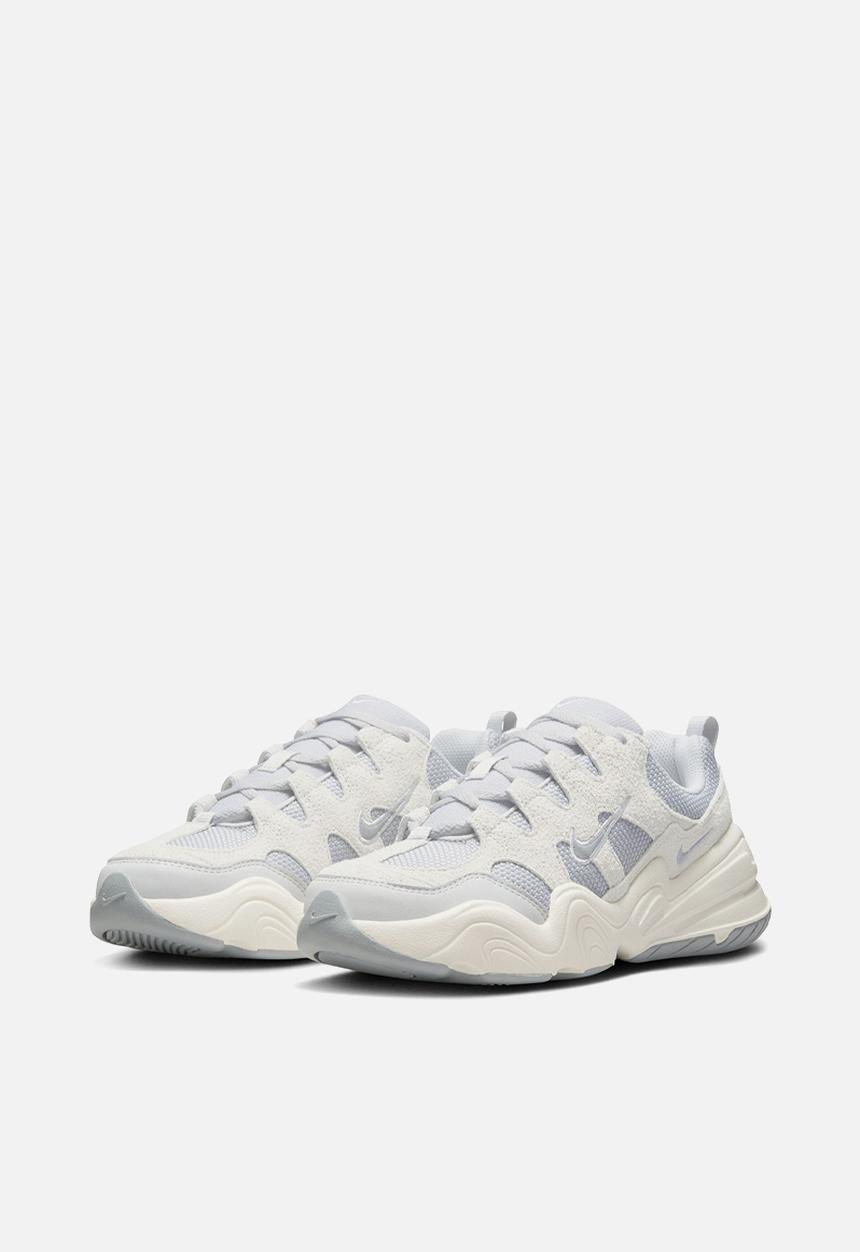Nike - Nike Tech Hera