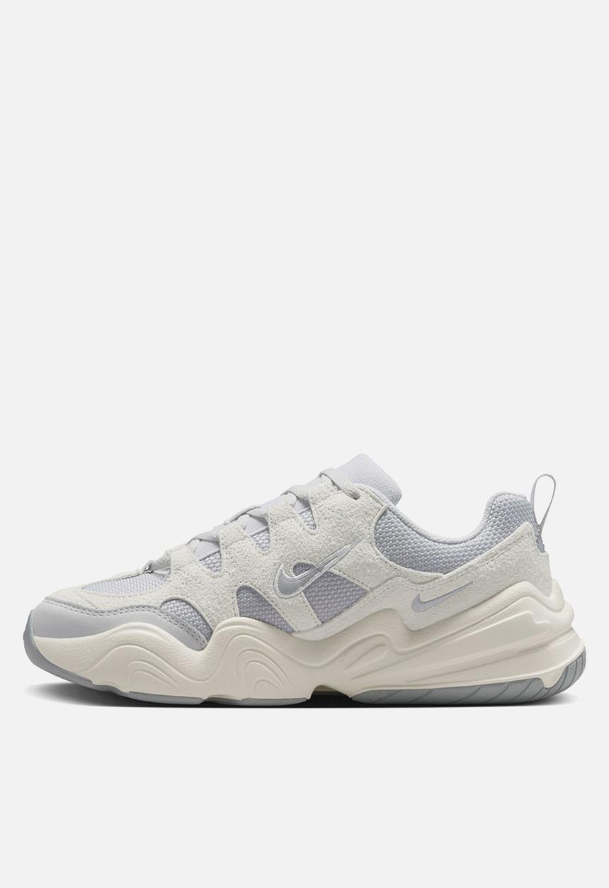 Nike - Nike Tech Hera