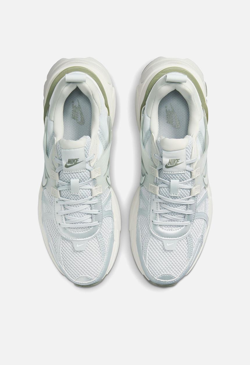 Nike - Nike V2K Run