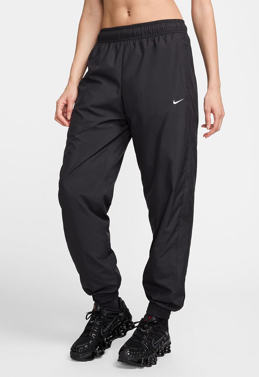 Nike - Nike UV essential woven jogger - Black/White
