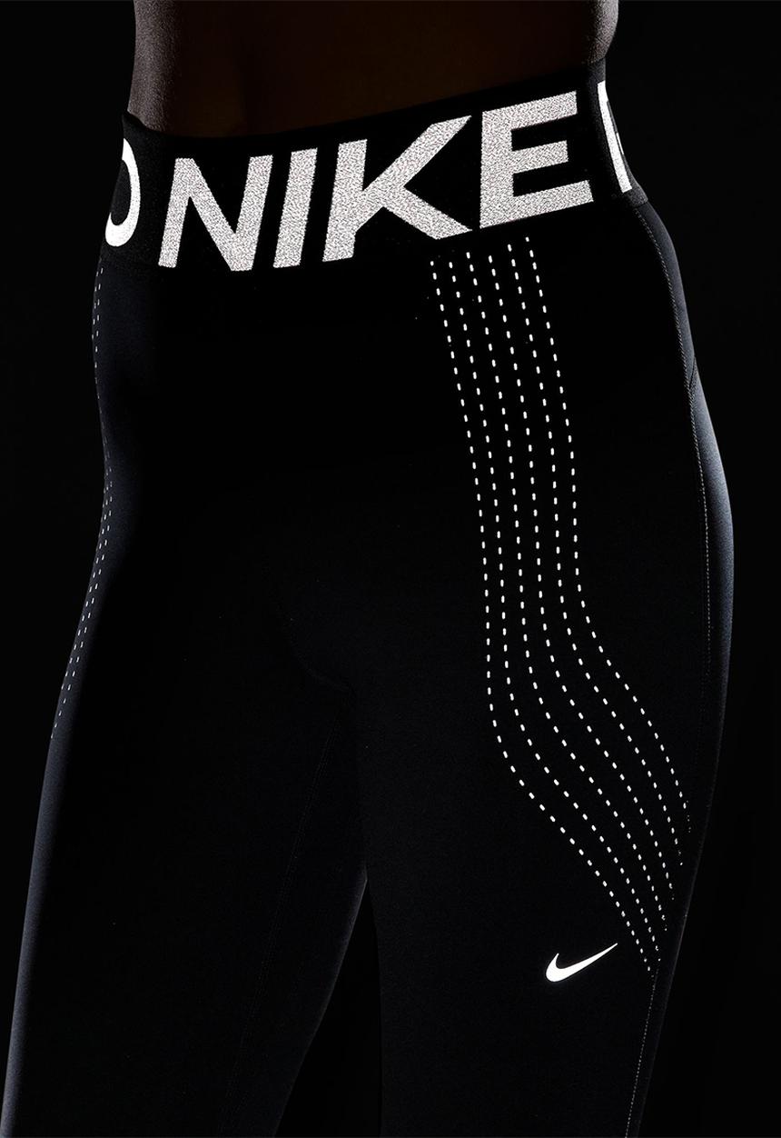 Nike - Nike Sculpt Dry fit 7/8 tight - Black/Reflective Silv