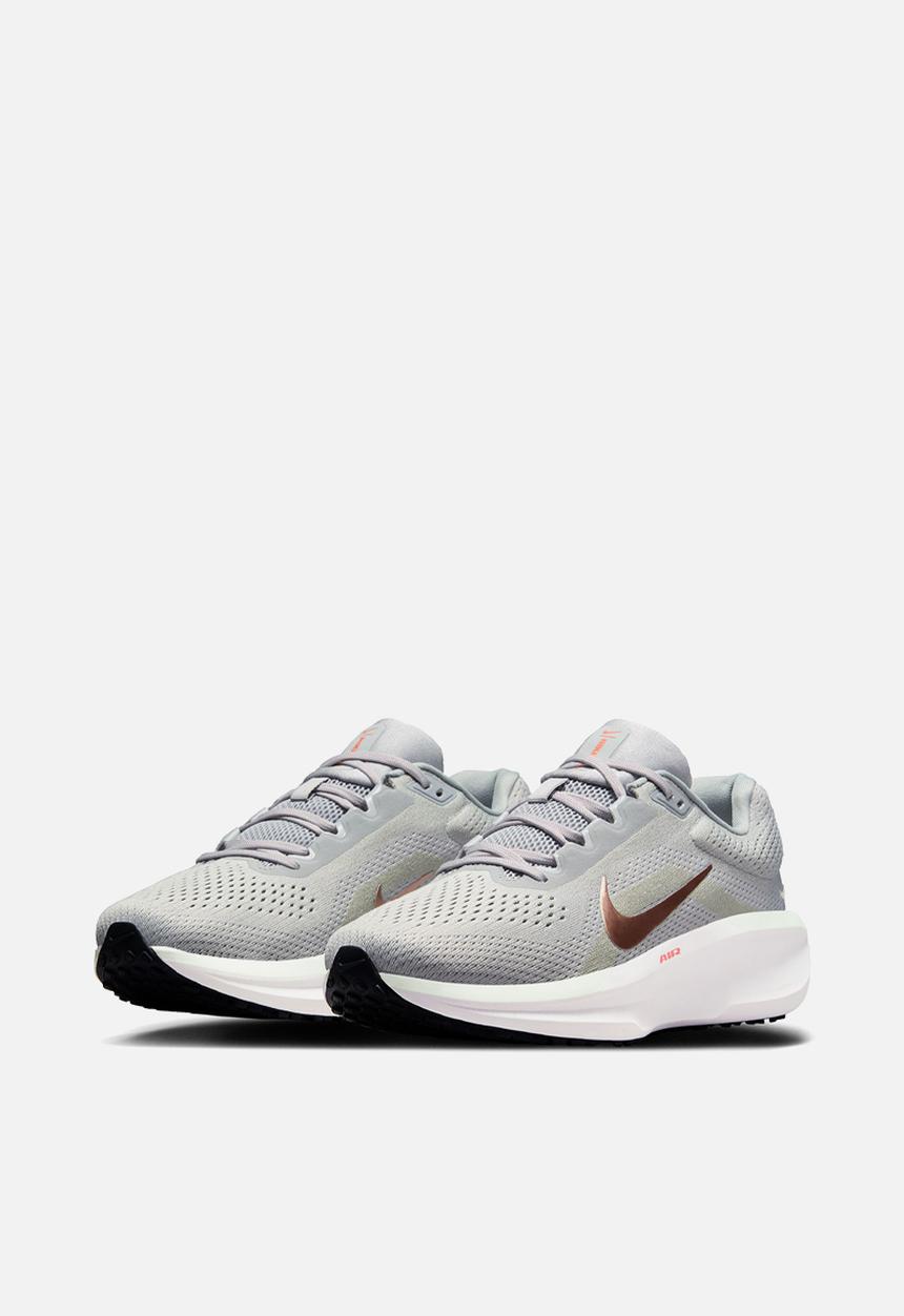 Nike - Nike Winflo 11 -  wolf grey/mtlc red bronze-olive aura
