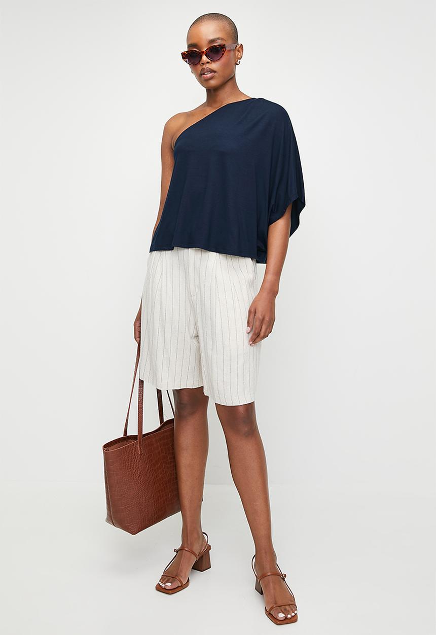 edit - V/L Asymmetrical Drape Top - Navy