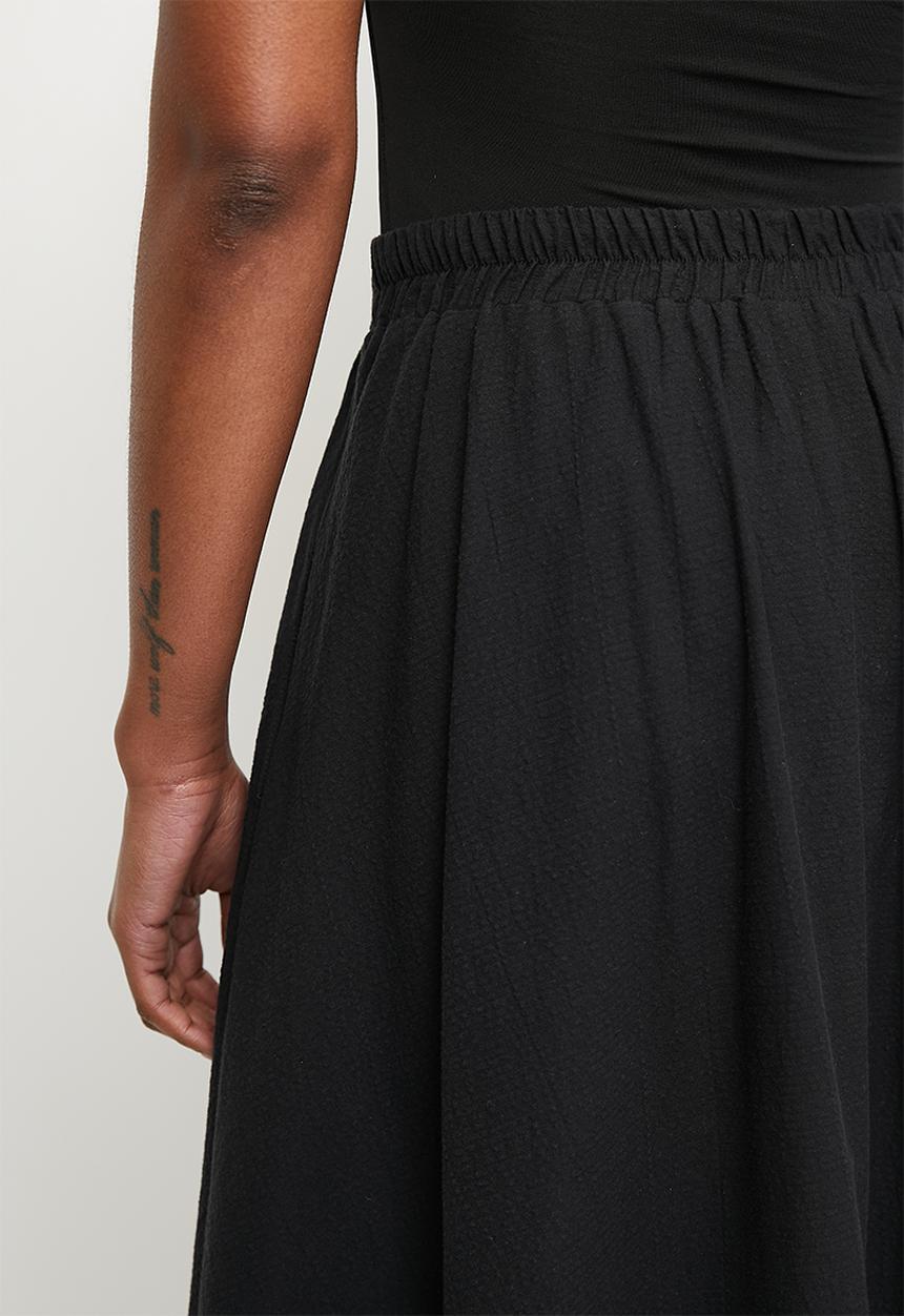 Me&B - The Cotton Skirt With Ric Rac - Black & White