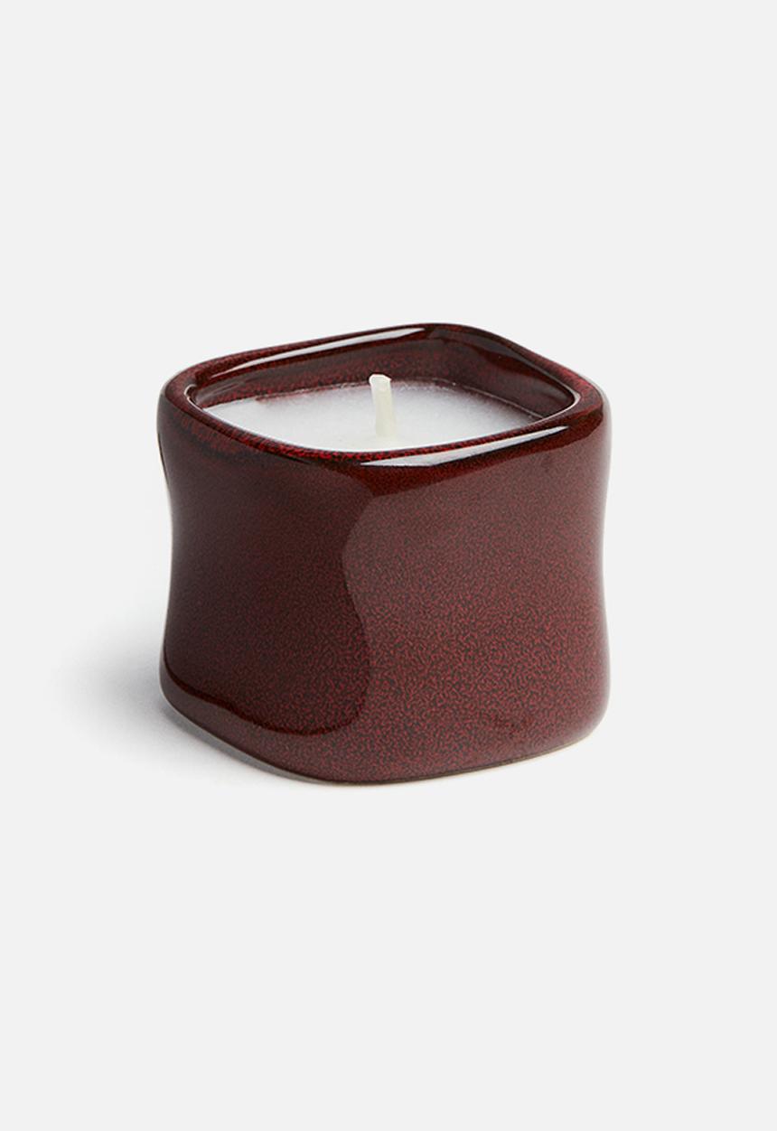 H&M - Scented candle in a ceramic holder - red