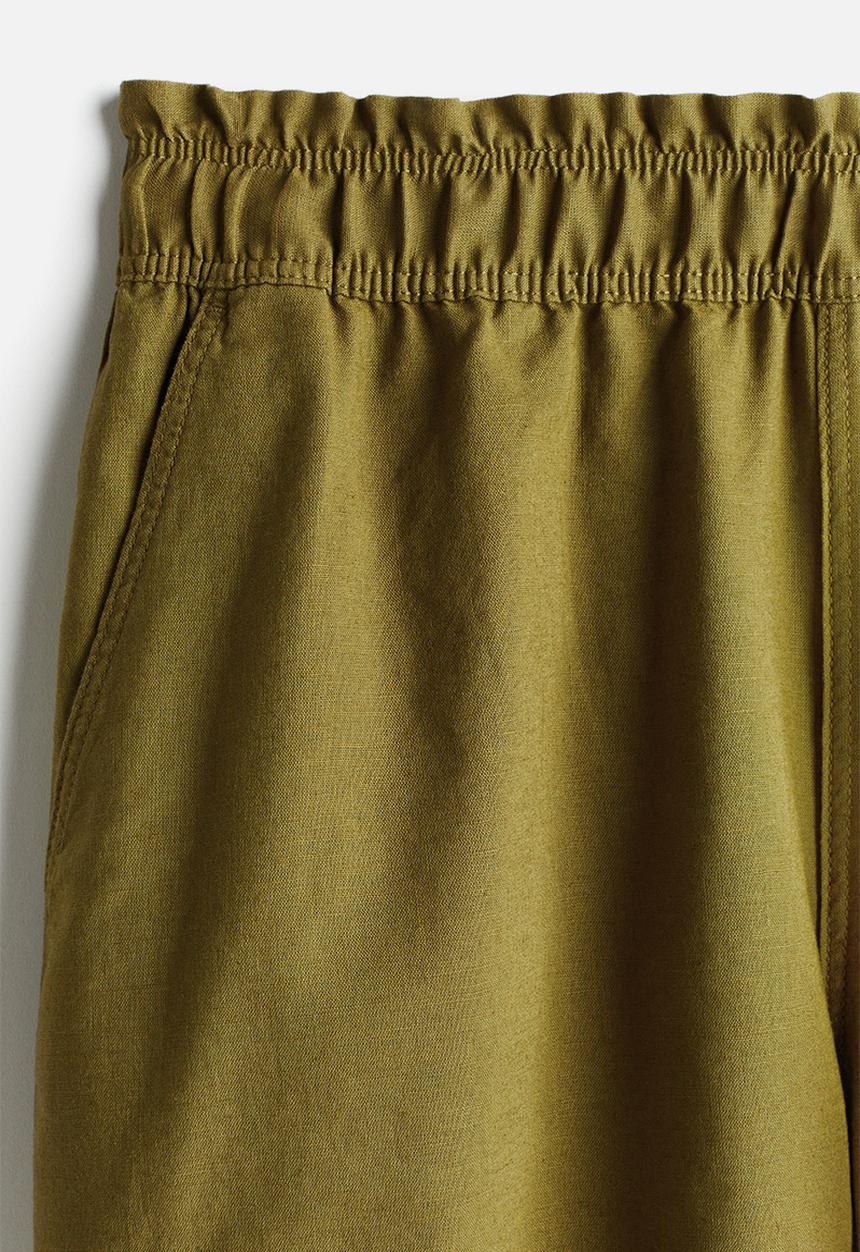 H&M - Linen shorts - olive green