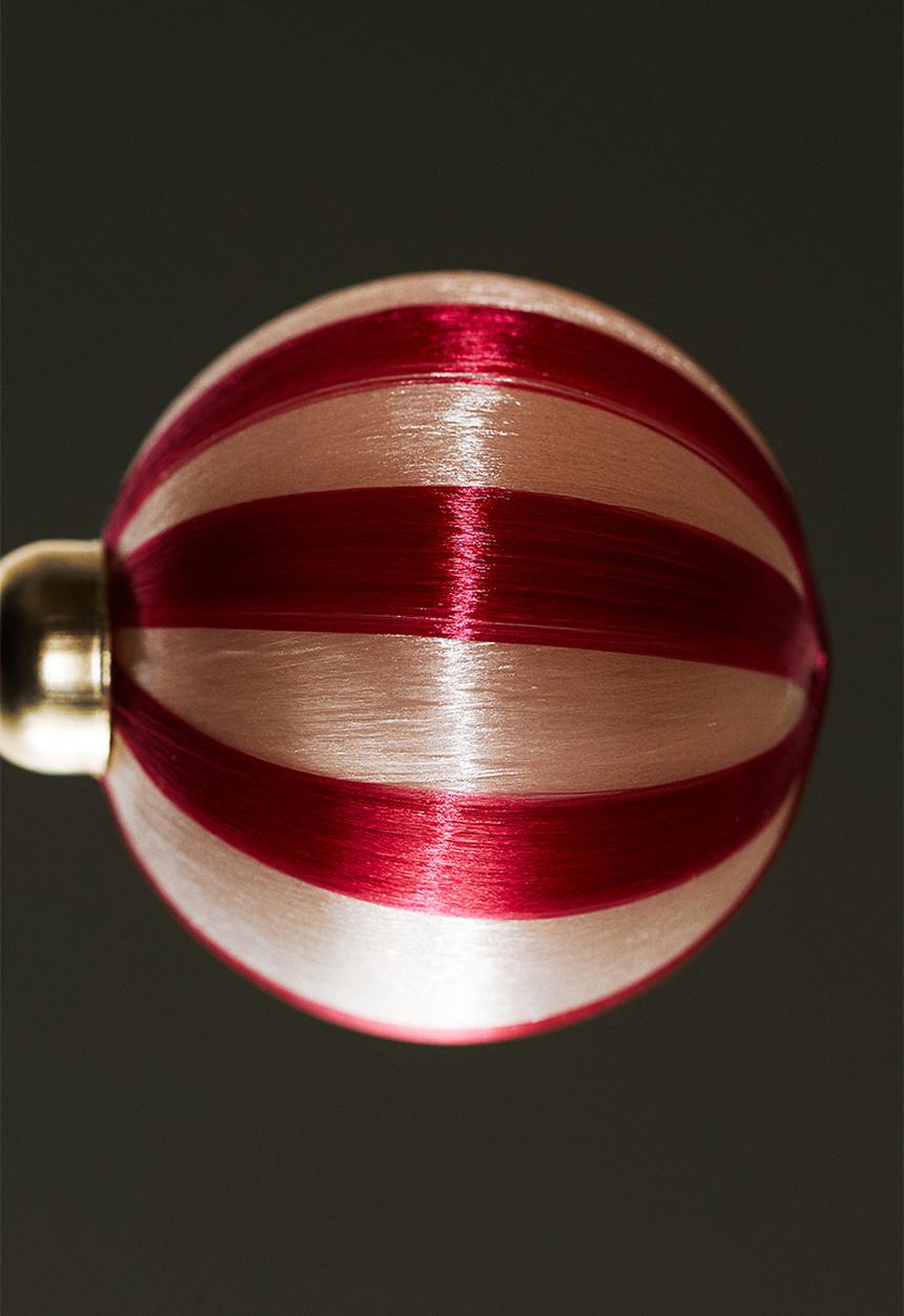 H&M - 6-Pack small christmas baubles - red striped