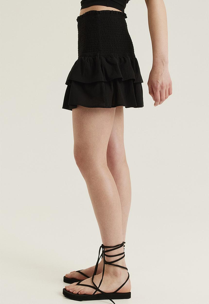 H&M - Smocked-waist tiered skirt - black