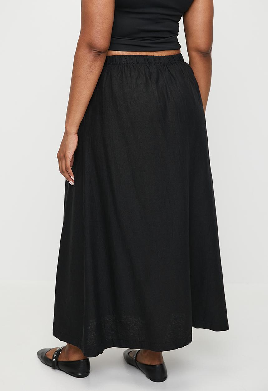 Cotton On - Plus Haven Maxi A-Line Skirt - Black