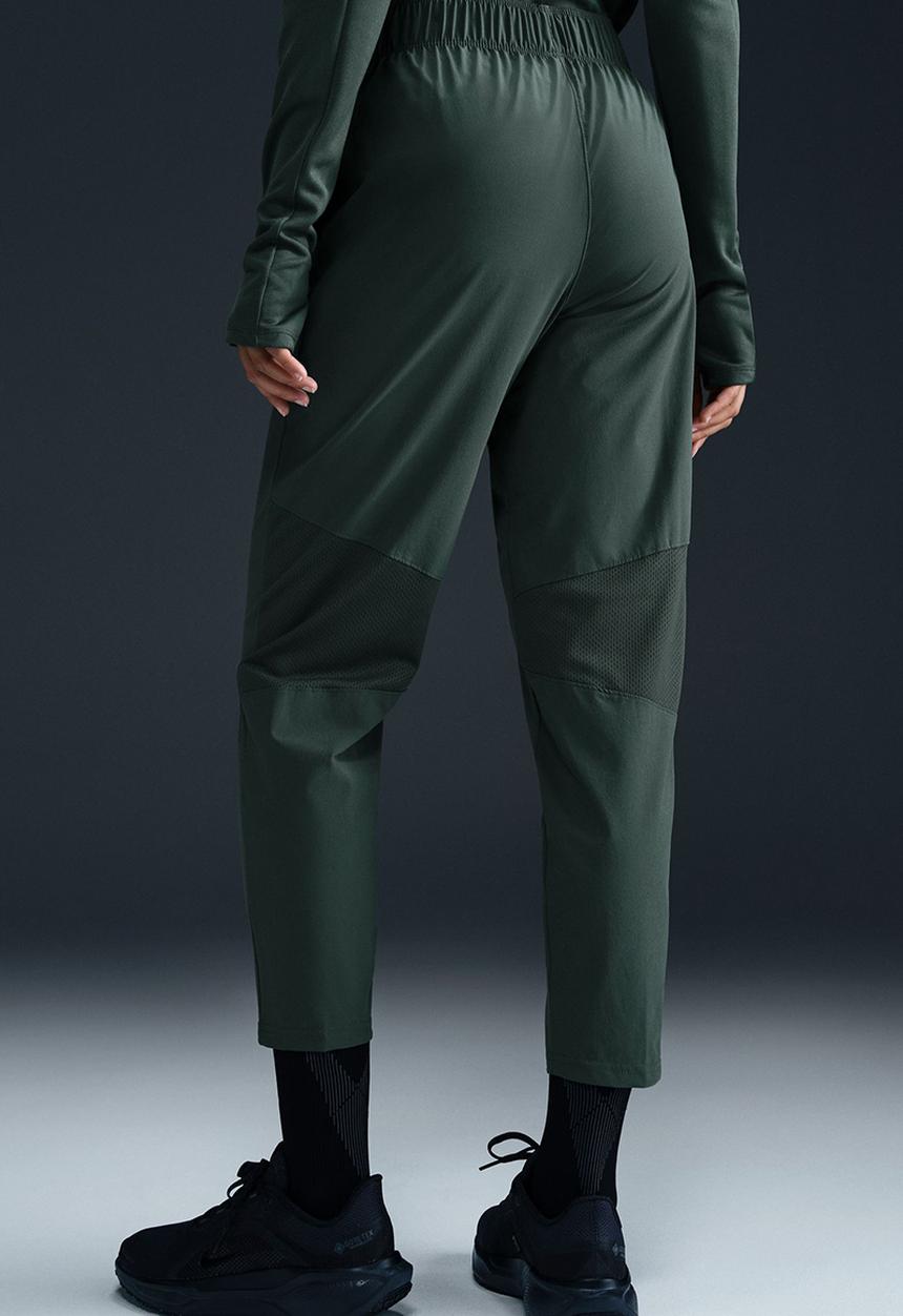 Nike - Nike Dri-FIT Fast 7/8 Pant - Vintage Green & Reflective Silver