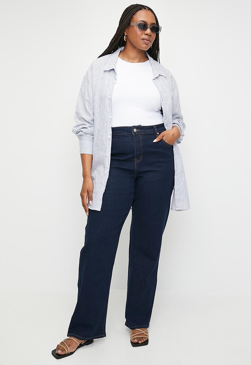 Me&B - Plus Straight Leg Jeans In Dark Wash - Dark Wash