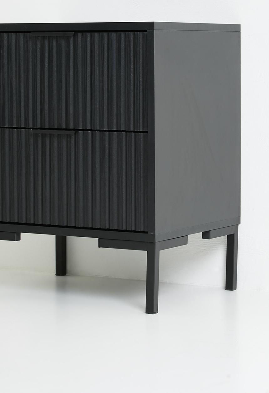 Me&Co - Destiny bedside table -black