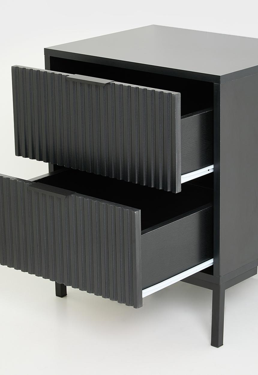 Me&Co - Destiny bedside table -black