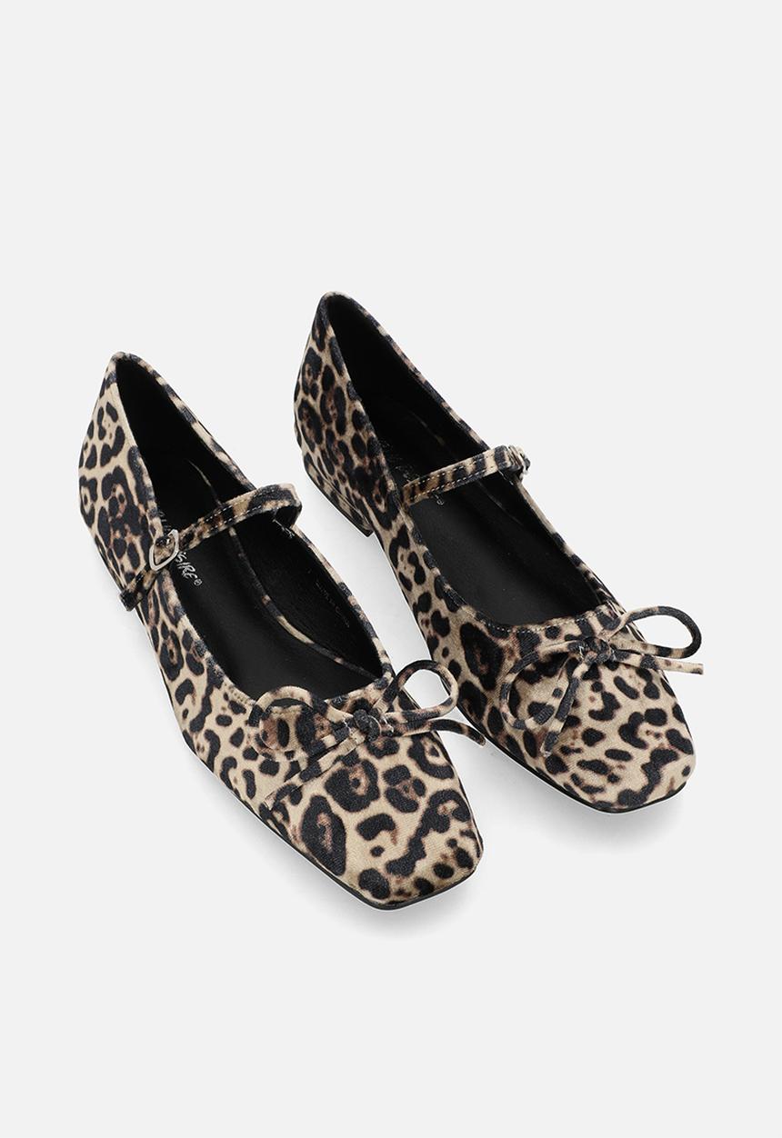 Public Desire - Kandi WF pump - leopard velvet